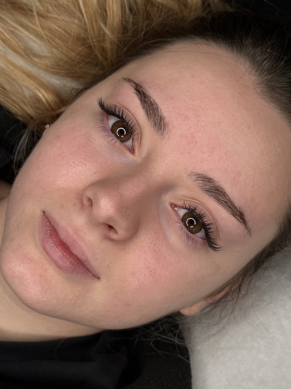 Resultado de microblading